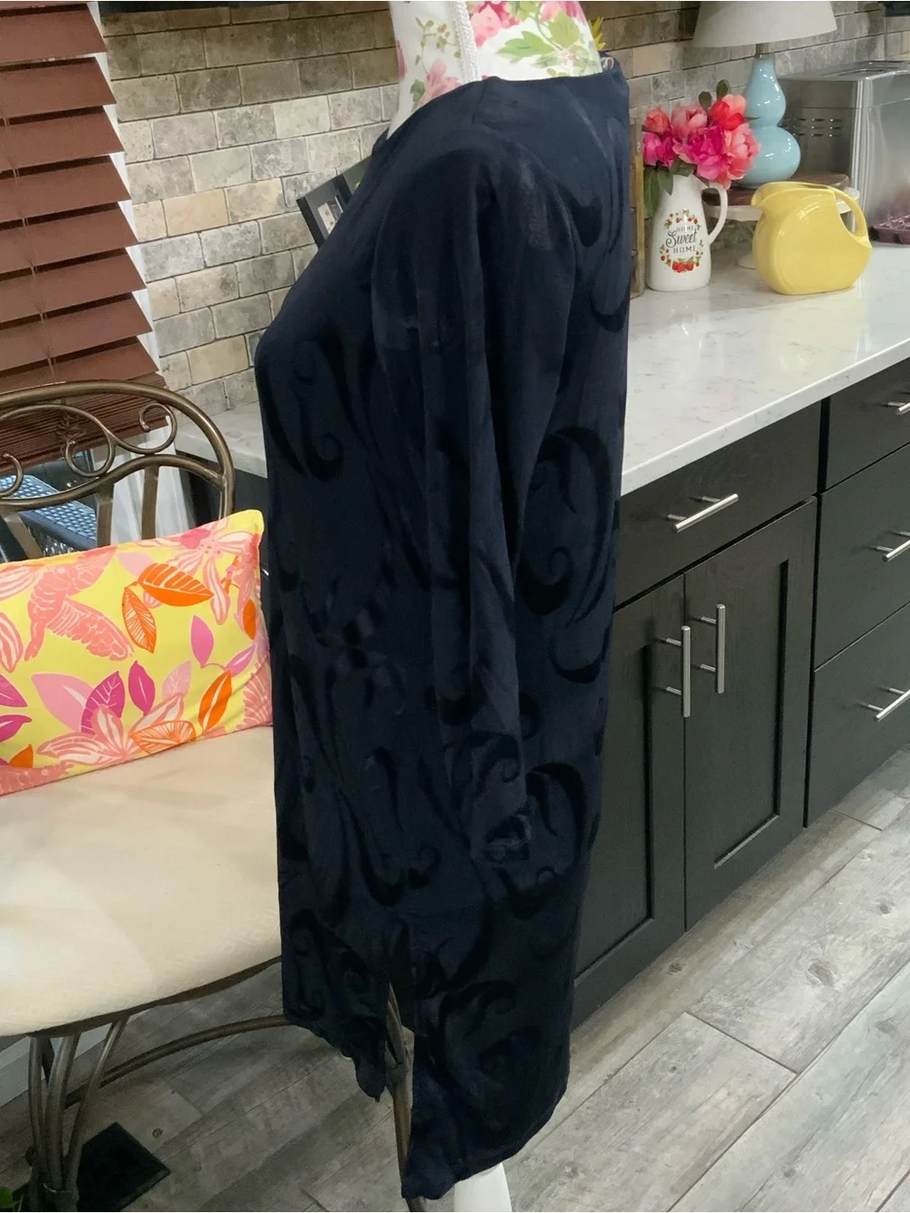 Chico’s Liquid Knit 3/4 Sleeve Tunic Top Black Size Small 4/6 Stretch Side Slit